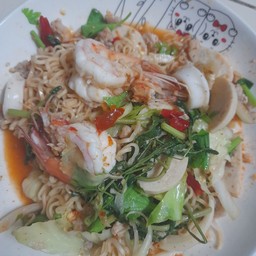 ยำมาม่า