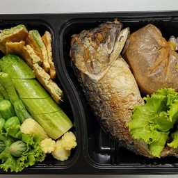 K-320 น้ำพริกไข่เค็ม+ ปลาทู+ผัก