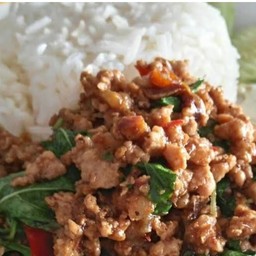 น้องกายหมูสะเต๊ะ(ถนนคนเดินกระบี่) ถนนคนเดินกระบี่
