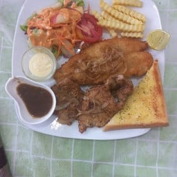 In N Out Steak บ้านกล้วยไทรน้อย