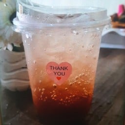 น้ำบ๊วยเปรี้ยว โซดา