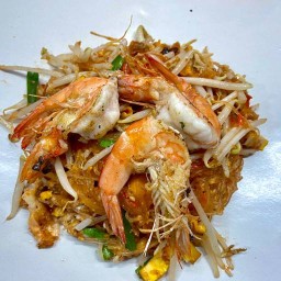 ผัดไทยหอยทอดโกเอก แยกโรงเรียนวรรัตน์ นนทบุรี