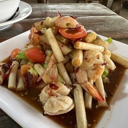 ตำไหลบัวกุ้งสุก