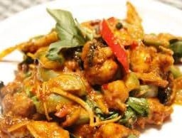 กบทอด ผัดเผ็ด