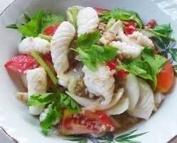 ยำปลาหมึก
