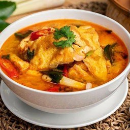 ต้มยำไข่เจียว