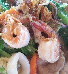 ราดหน้าทะเล