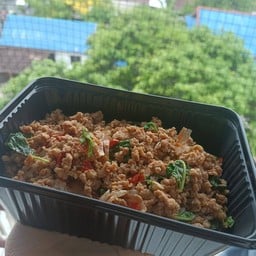 กะเพราพริกแห้งสูตรโบราณ Delivery