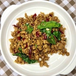 กระเพราหมูสับ(กับข้าว)