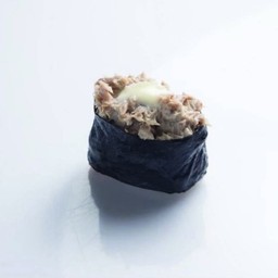 ซูชิทูน่าสลัด