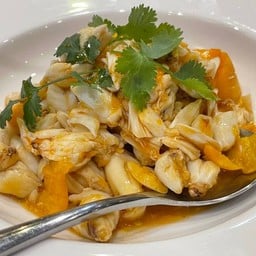ข้าวปูก้อนผัดพริกเหลือง