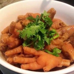 ไก่ต้มน้ำปลาตลาดสดมิตรภาพ (ปากช่อง)