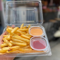 เฟรนฟรายทอด ทอดใหม่ร้อนๆจ้า