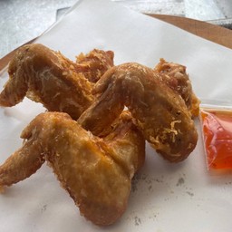 ปีกไก่ทอดกรอบ 3 ปีก