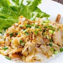 ก๋วยเตี๋ยวคั่วไก่