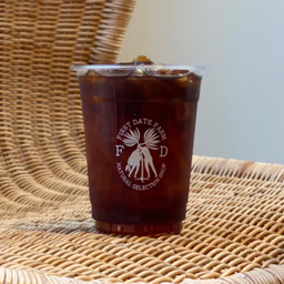 COLD BREW BLACK COFFEE