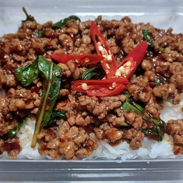 ข้าวกะเพราหมูสับ