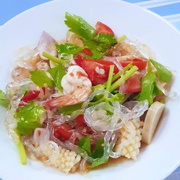 ยำเส้นแก้วทะเล