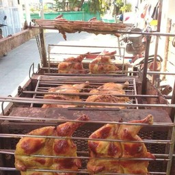 ไก่ย่างป้ากุ้ง น้ำจิ้มรสเด็ด(สูตรสุโขทัย) ข้างโลตัสพระรามสอง พระรามสอง69แยก2ปากซอยข้างโลตัส