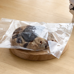 Oreo Cookie by Mom