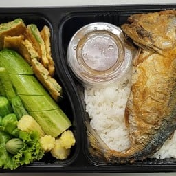 B-201 ข้าว+น้ำพริกไข่เค็ม+ปลาทู