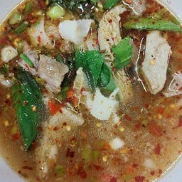 ต้มแซ่บเนื้อรวมเครื่องใน