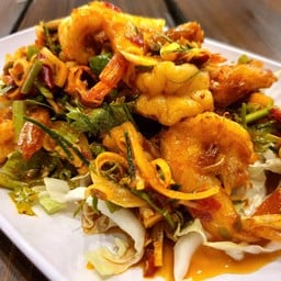 กุ้งพล่า