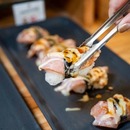 เบคอนเบิร์นไฟไข่กุ้ง