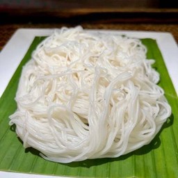 ขนมจีนเปล่า