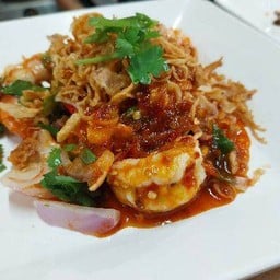 ยำกุ้ลวกพริกเผา