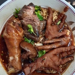 มาแดกชาบู