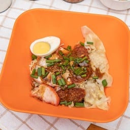 บะหมี่เกี๊ยวหมูทุกอย่าง - แห้ง