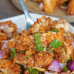 ข้าวยำไก่แซ่บ