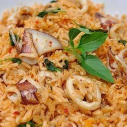 ผัดพริกแกงคลุกข้าว