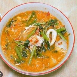 สุกี้น้ำปลาหมึก