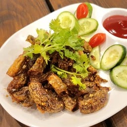 ไส้อ่อนทอดกระเทียม !กับข้าว!