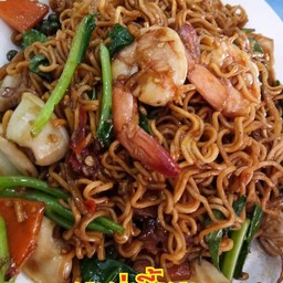 มาม่าขี้เมากุ้ง