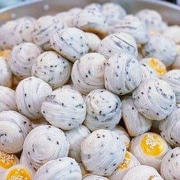 Size M  (8ชิ้น) ไส้ถั่วงาดำ