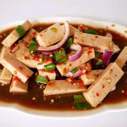 ยำหมูยอ ปลาร้า ปลากรอบ