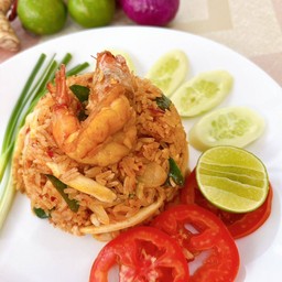 ข้าวผัดต้มยำกุ้ง