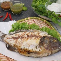 เมี่ยงปลานิลแถมลาบหมู