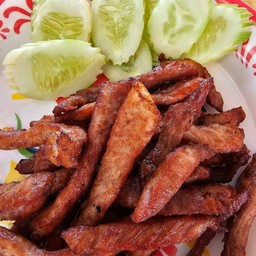 หมูเฉี่ยวแดด [กับข้าว]