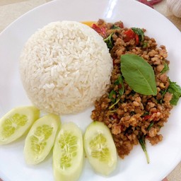 กระเพราหมู