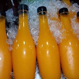 น้ำส้มโตเกียวซี้ดและน้ำผลไม้