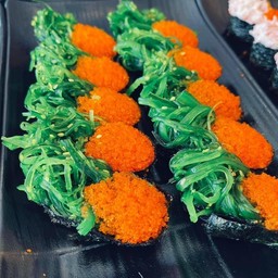 ยำสาหร่ายไข่กุ้ง