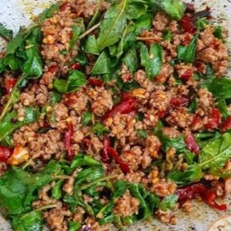 กะเพราเนื้อ