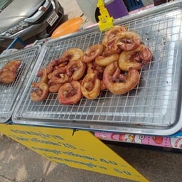 ส้มตำ คอหมูย่าง แซ่บลืมผัว