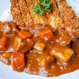 ข้าวแกงกระหรี่ไก่ทอด