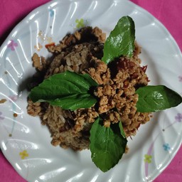 กระเพราพริกแห้ง น้าก๋อย