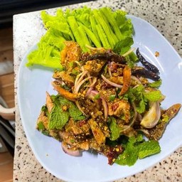 น้ำตกเนื้อ